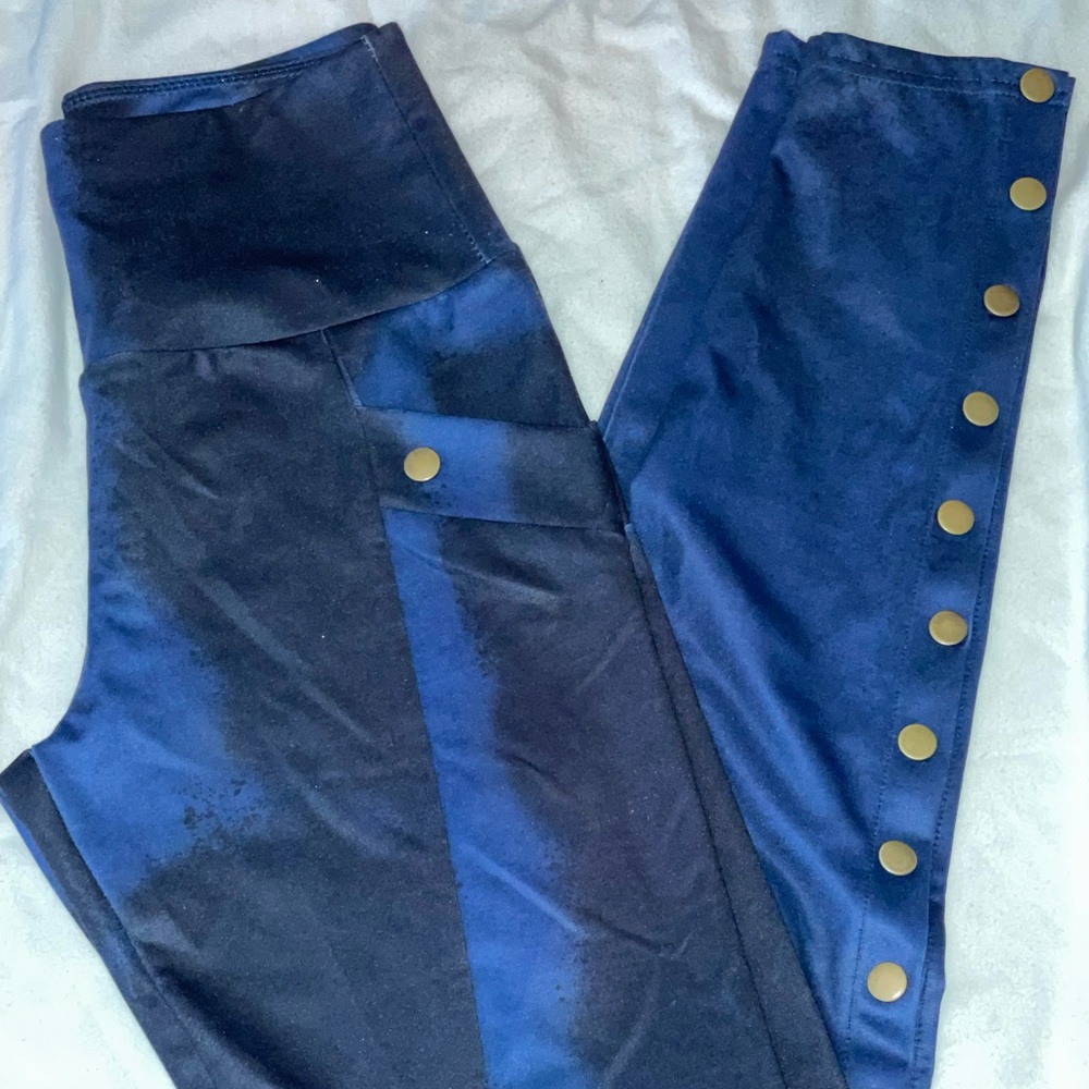 Miss look multi color blue and black snap button leggings